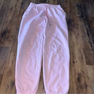 Victoria's Secret ANGLE ESSENTIALS
Iconic Fleece Relaxed Hoodie and joggers